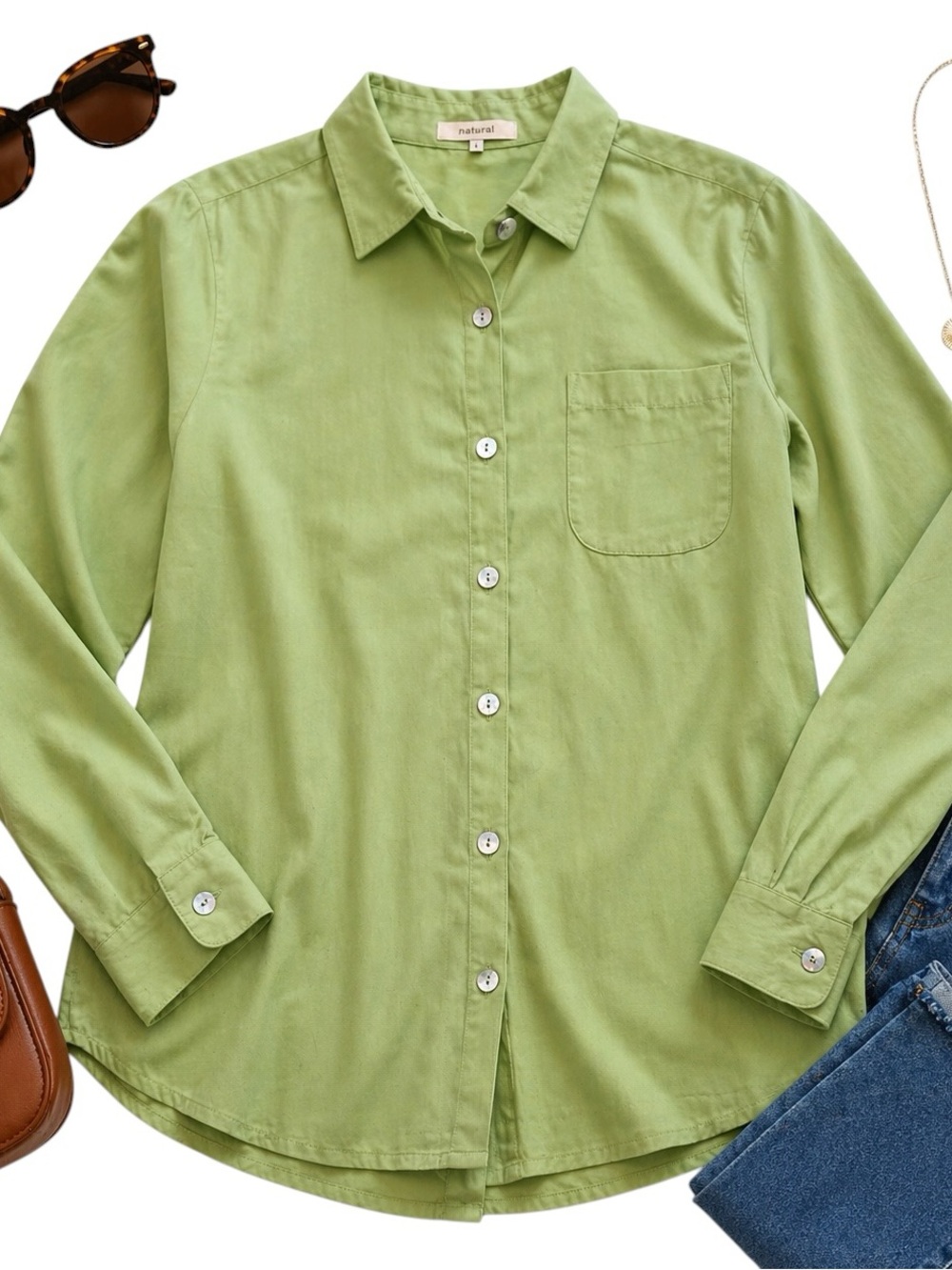 TravelSmith Lime Green Button Up Shirt Womens Medium Lightweight Travel in EUC
